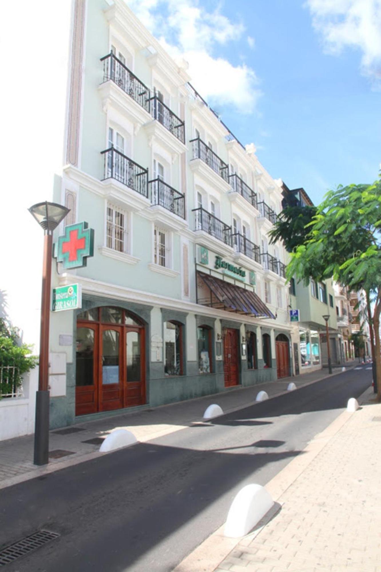 Rooms & Suites Loft 2H Deluxe Edition Arrecife ภายนอก รูปภาพ