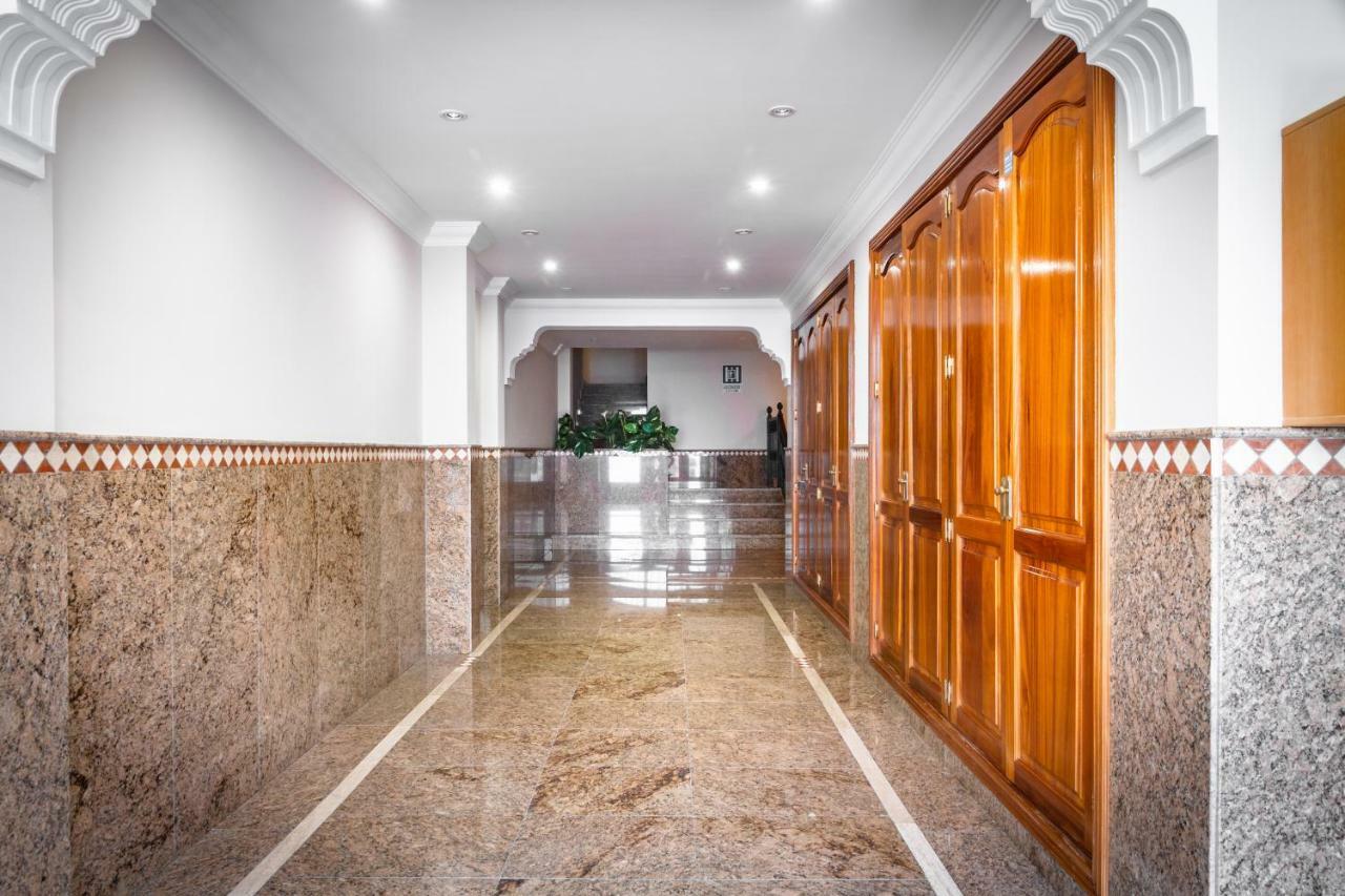 Rooms & Suites Loft 2H Deluxe Edition Arrecife ภายนอก รูปภาพ