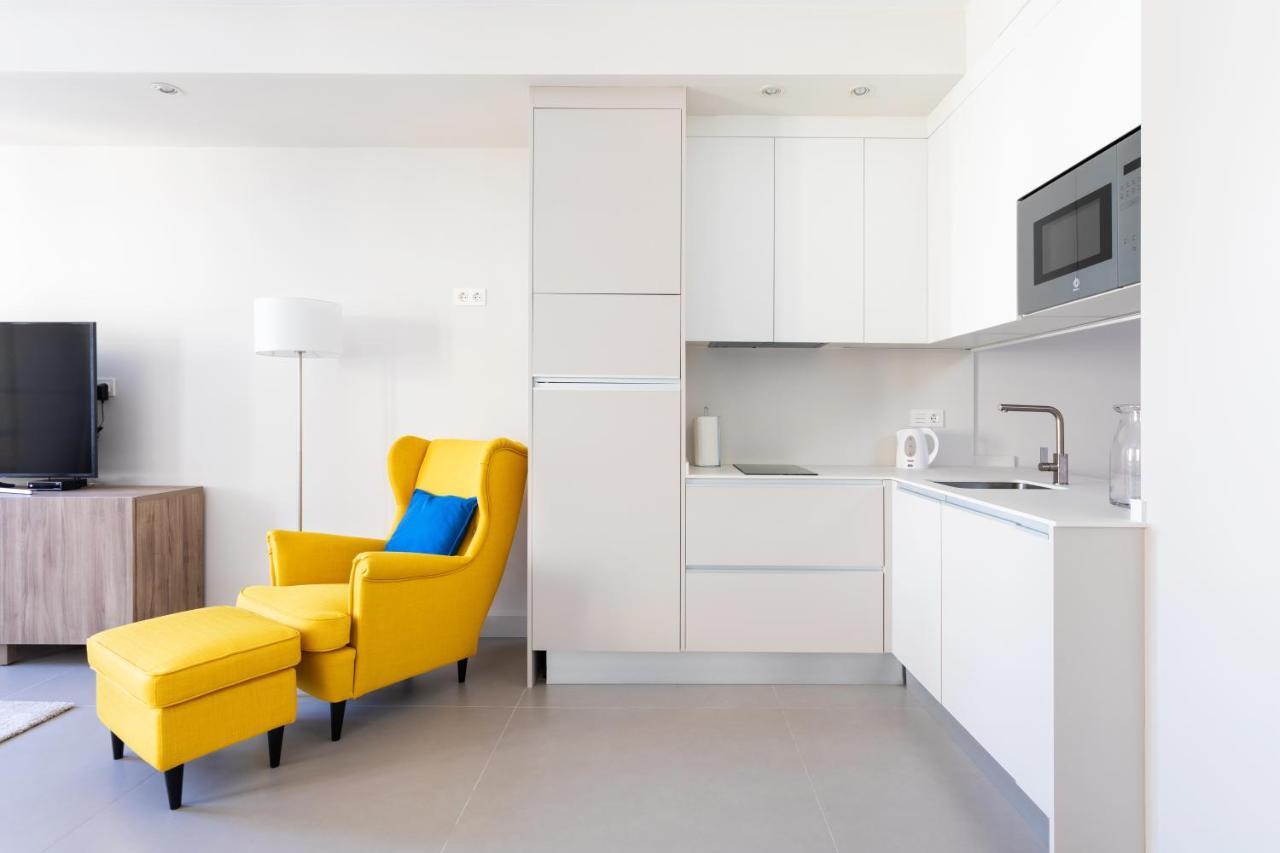 Rooms & Suites Loft 2H Deluxe Edition Arrecife ภายนอก รูปภาพ